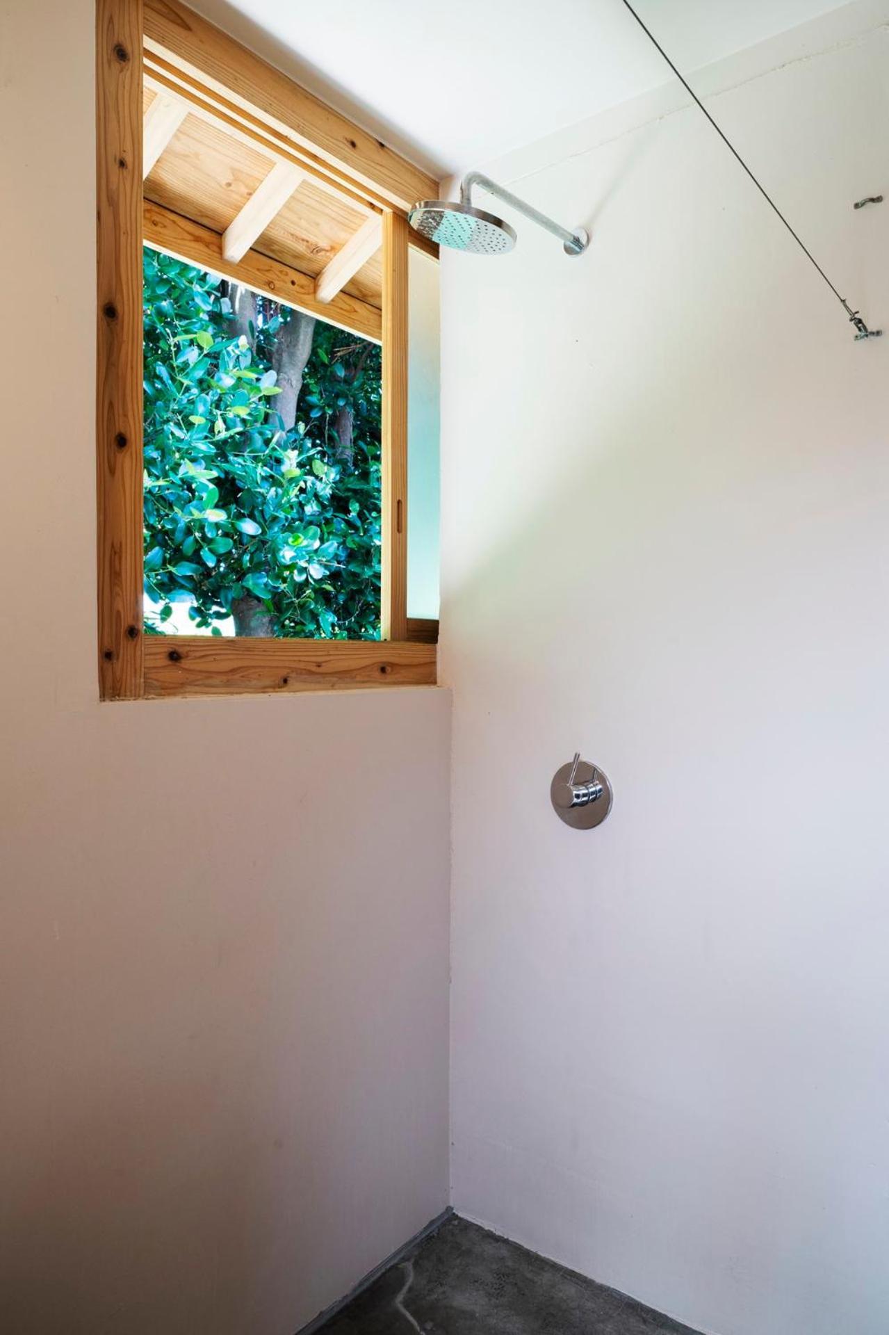 フクギに囲まれた家 さばんぎ沖縄古民家 Savangi Okinawan Designed Folk House Nakijin Luaran gambar
